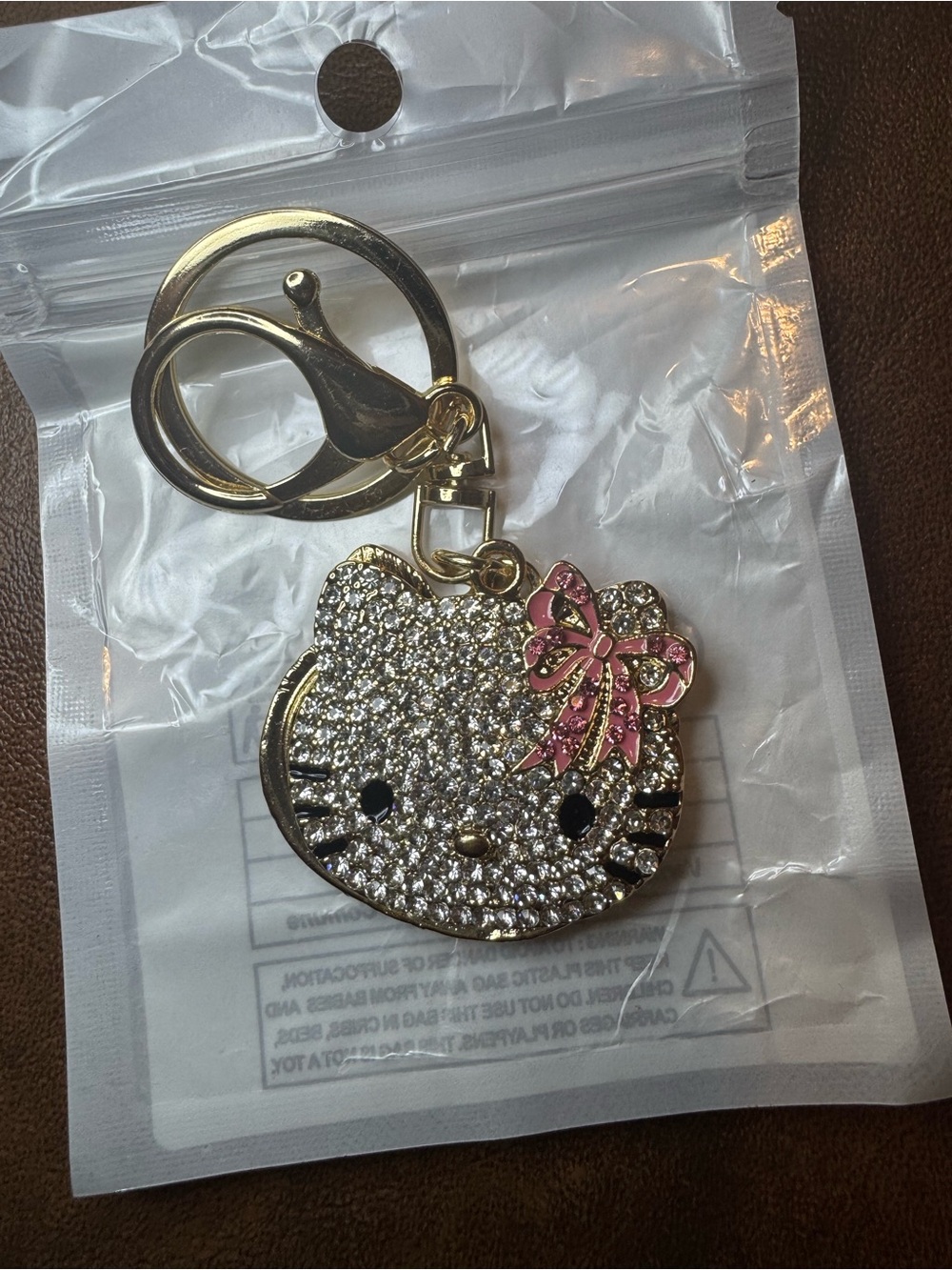 NWT Rhinestone Hello Kitty Bag Charm with Pink Bow and mirror